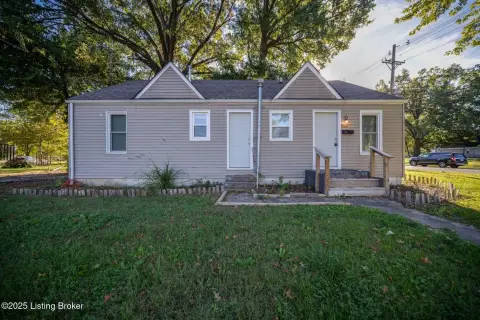 Duplex with Updated Interiors