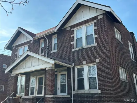 Four-Unit Brick Apartment Building