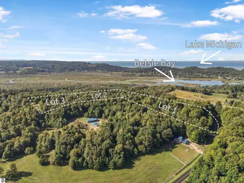 Secluded Land with Bay Valley Views