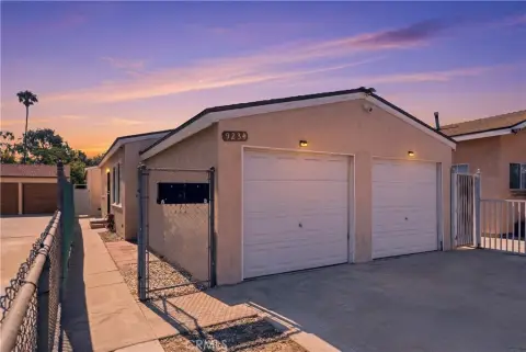 Two-Unit Duplex with Vacancy