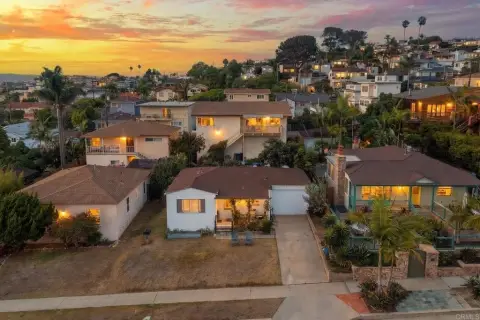 Ocean-View Duplex