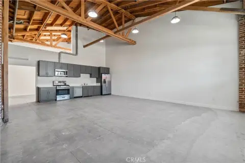 Specialty Commercial Property