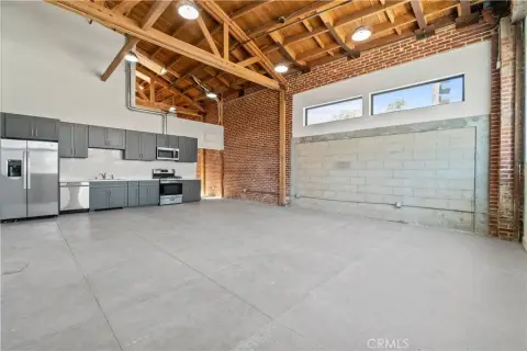 Specialty Commercial Property