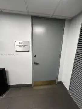 Hialeah Office Space Available