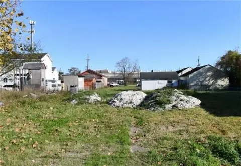 Vacant Land in Musician’s Village