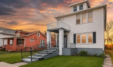 Renovated Detroit Duplex Investment