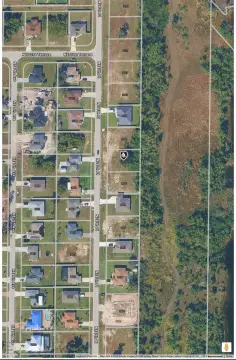Residential Land in Cape Coral