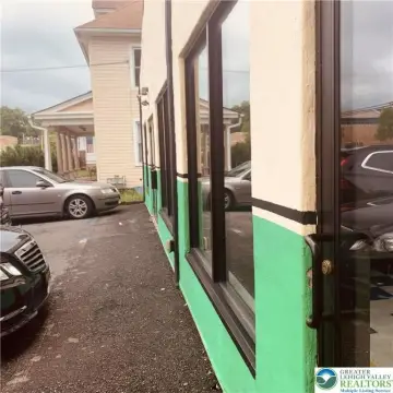 Easton Retail/Office Space Available