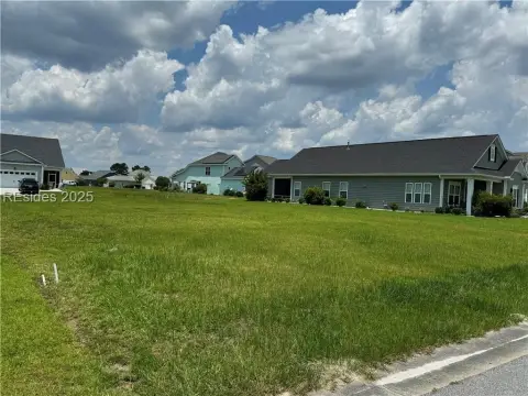 Land in Hilton Head Lakes