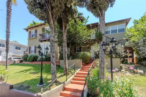 Furnished 1-Bedroom Quadplex Unit