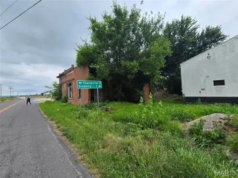 Corner Lot on Highway H