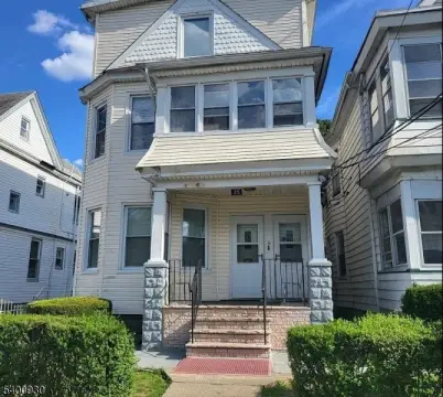 Oversized Multi-Family in Passaic City