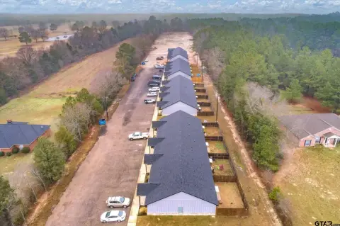Multi-Family Complex Near Tyler