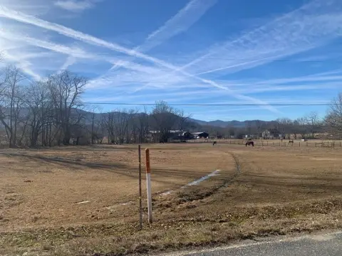 Creekfront Pasture Land Opportunity