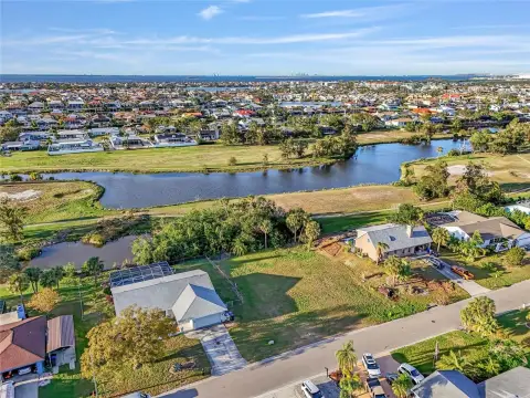 Apollo Beach Golf Course Lot