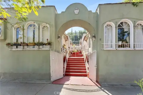 Silver Lake Apartment Investment Opportunity