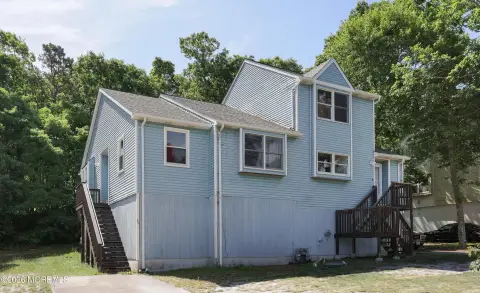 Duplex with Private Decks