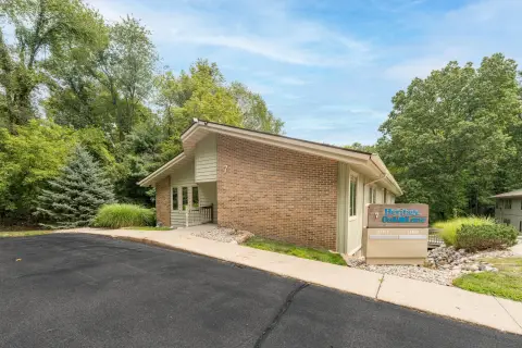 Wooded Office Units