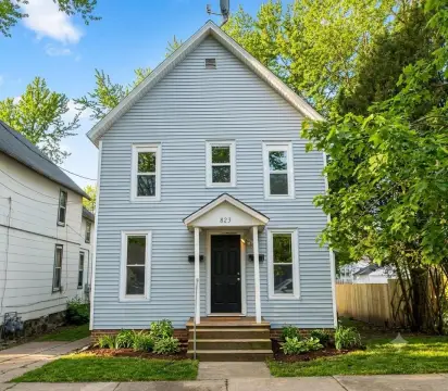 Vinyl-Sided Two-Unit Duplex