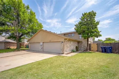Updated Duplex in Quiet Cul-de-sac