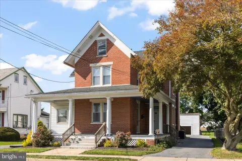 Two-Unit Duplex with Garage