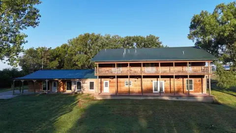 Farm/Estate Near Beloit, Kansas