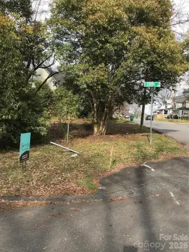 Prime Corner Lot in Charlotte