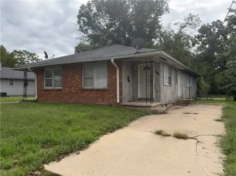 Duplex with Separate Utility Meters