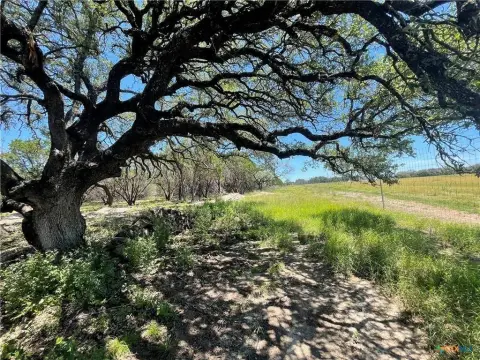 Lampasas Vacant Land in Gated Community
