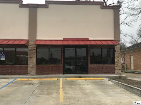 Retail Suite with Front and Back Entrances