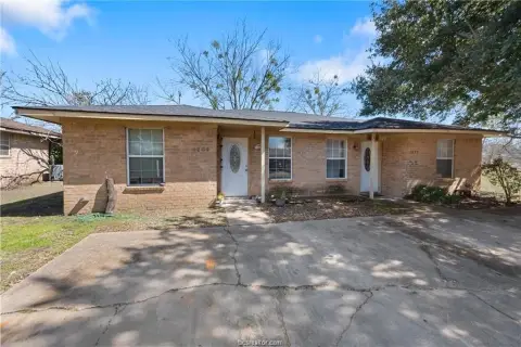 Brick Duplex with Patio