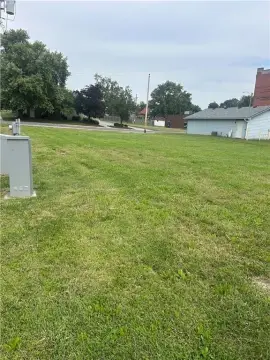Commercial Land