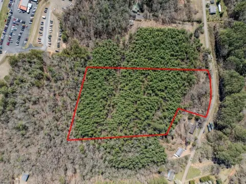 Unrestricted Land Near Lake Hiwassee