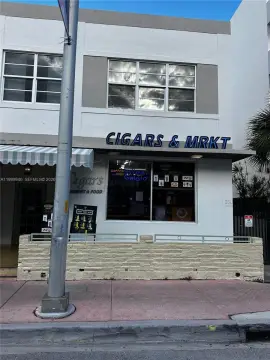 Miami Beach Hybrid Retail Business