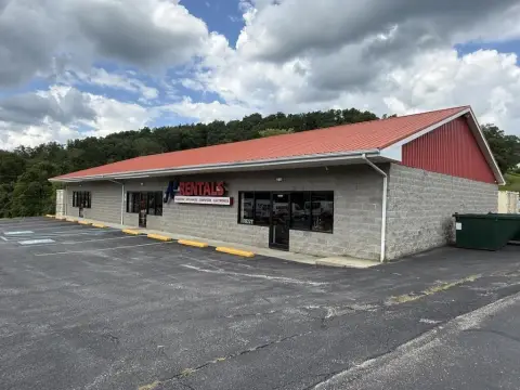 Mixed-Use Property with Apartment