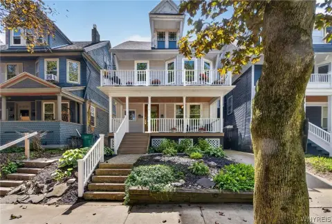 Updated Duplex with Porches