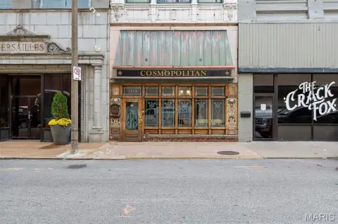 Elevator-Served Live-Work Space