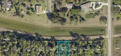 Lehigh Acres Canal Home Site