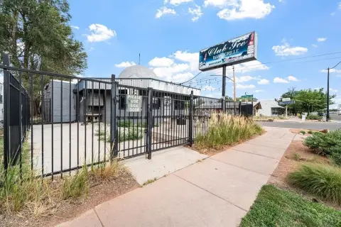 Pueblo Restaurant/Bar For Sale