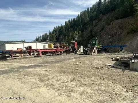 Highway-Front Industrial Land Parcel