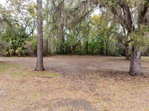 Vacant Lot in Perry, FL