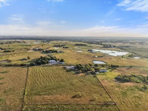 2.5 Acres Unrestricted Land, Ennis