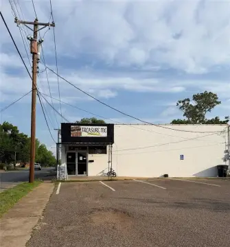 High-Visibility Corner Lot Retail