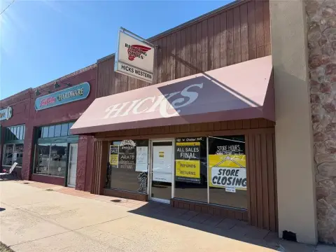 High-Traffic Chickasha Commercial Property
