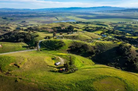 Gilroy Land with City Views