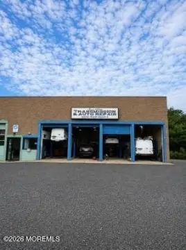 Turnkey Automotive Facility on Route 9