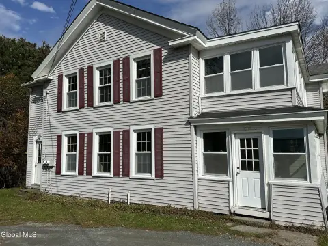 Duplex with Three-Season Rooms
