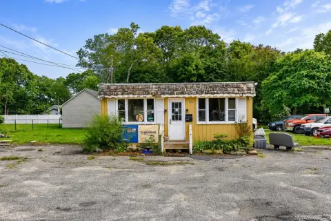 Commercial Land with Highway Frontage