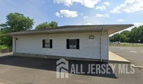 Monroe Commercial Unit For Sale