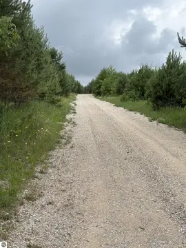 Improved Recreational Land Parcel